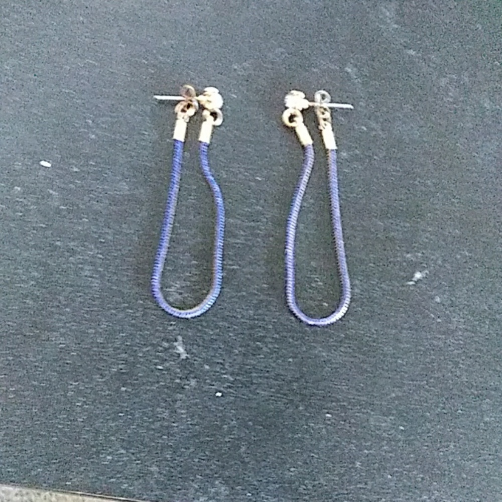 Blue and gold ear rings